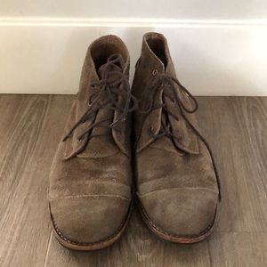 Timberland lower ankle chukka boots in Suede